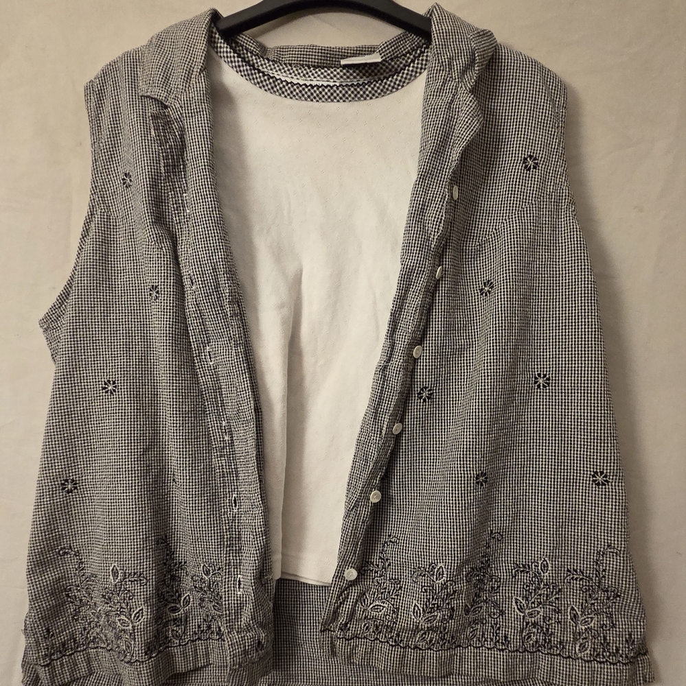 White Sleeveless Embellished Blouse with Gingham Pattern
